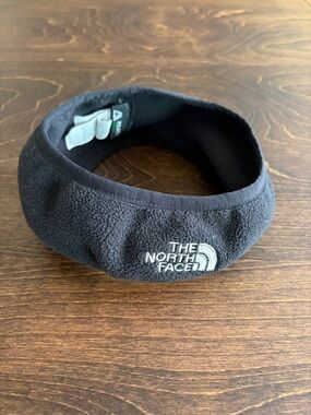 The North Face Black Fleece Earwarmer Headband